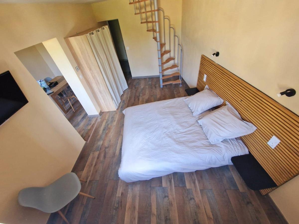 Appart Hotel Du Grand Soleil แซงต์ชิเนียง ภายนอก รูปภาพ